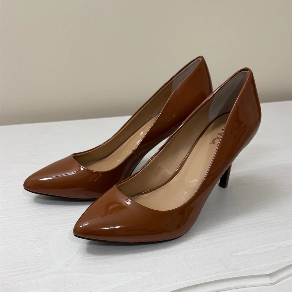 INC cognac patent leather pumps
